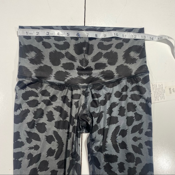 Elektrix Love Eco Conscious Streetwear Recycled Cheetah Print Leggings NWT M - Picture 15 of 16
